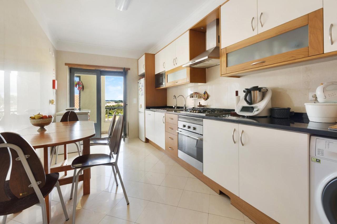 Apartamento Perto Serra De Сінтра Екстер'єр фото